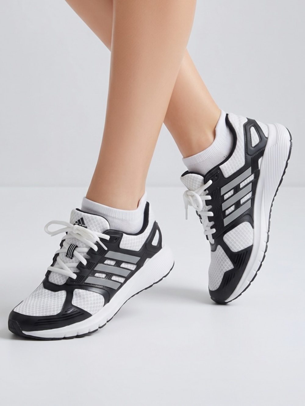 ADIDAS | Duramo Black White Silver Lace Up Sneakers Women’s Size 7.5